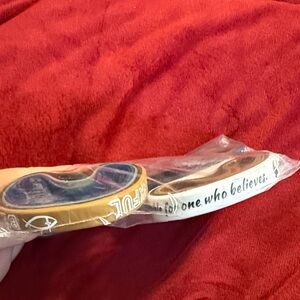 NIB Inspirational Wristbands Set of 20